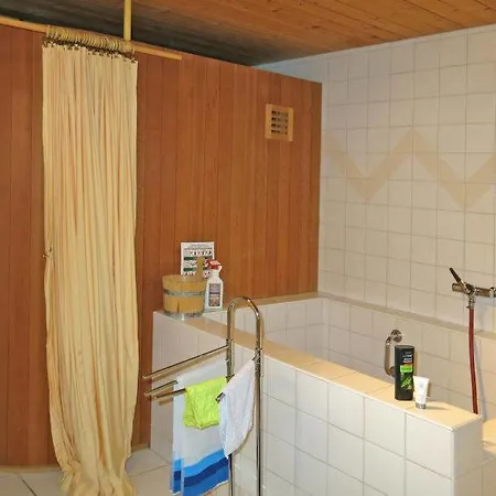 Sleeps 12 Wifi *